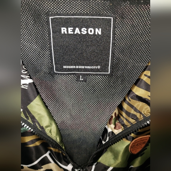 Animal Print Floral Hooded Woman Windbreaker Jacket Size L - Picture 2 of 8